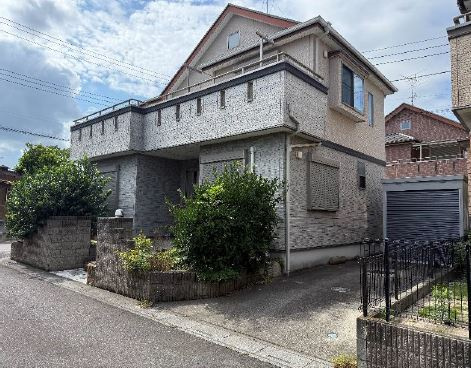 越谷レイクタウン中古戸建て◆駐車2台可◆南西角地の前面道路含む現地写真|3方角地◆日当たり良好です