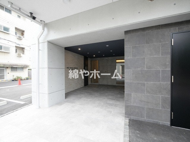 MJC大阪ラフィーネのエントランス|毎日通るエントランスはこのようになっています