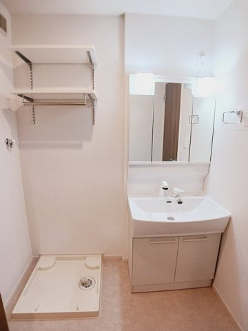 アンジュの洗面所|忙しい朝には欠かせない洗面所です