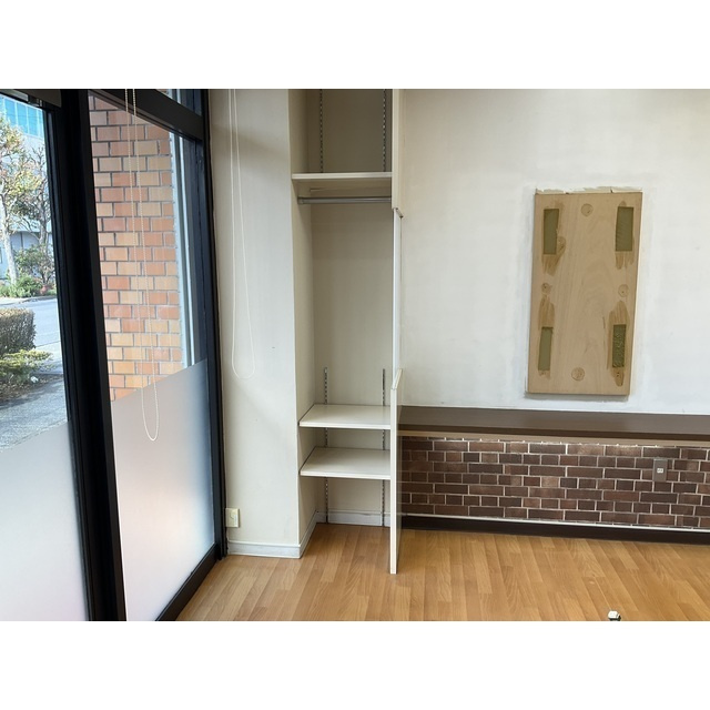 ハイツ荒川の内装|明るい室内です