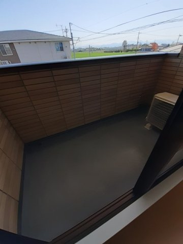 シャルマン・テールのバルコニー|バルコニー付きです
