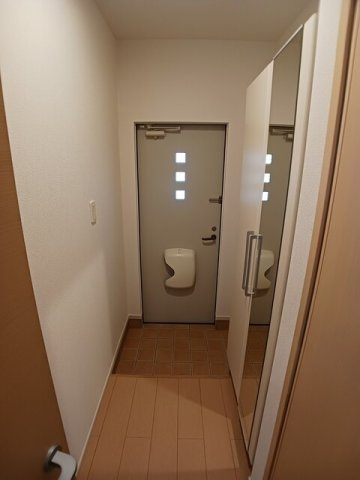 イリーデⅠの玄関|シンプルで使いやすい玄関です