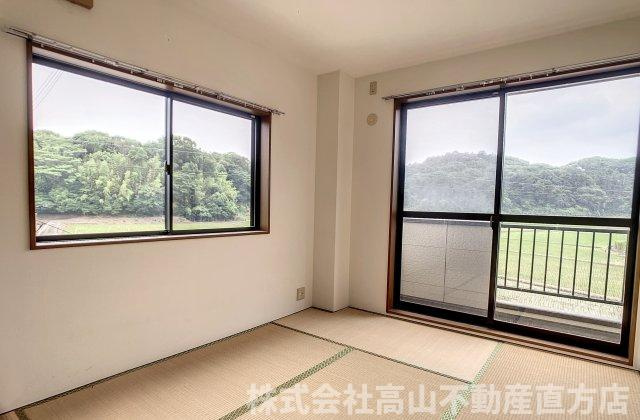 直方市大字植木の賃貸マンションの和室