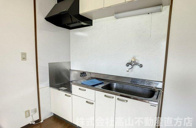 直方市大字植木の賃貸マンションのキッチン