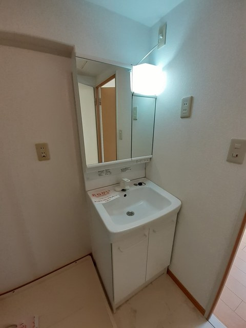 ベルクハウスの独立洗面台