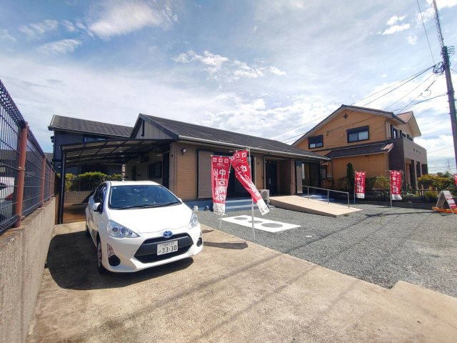 三潴郡大木町大字八町牟田の中古一戸建の駐車場