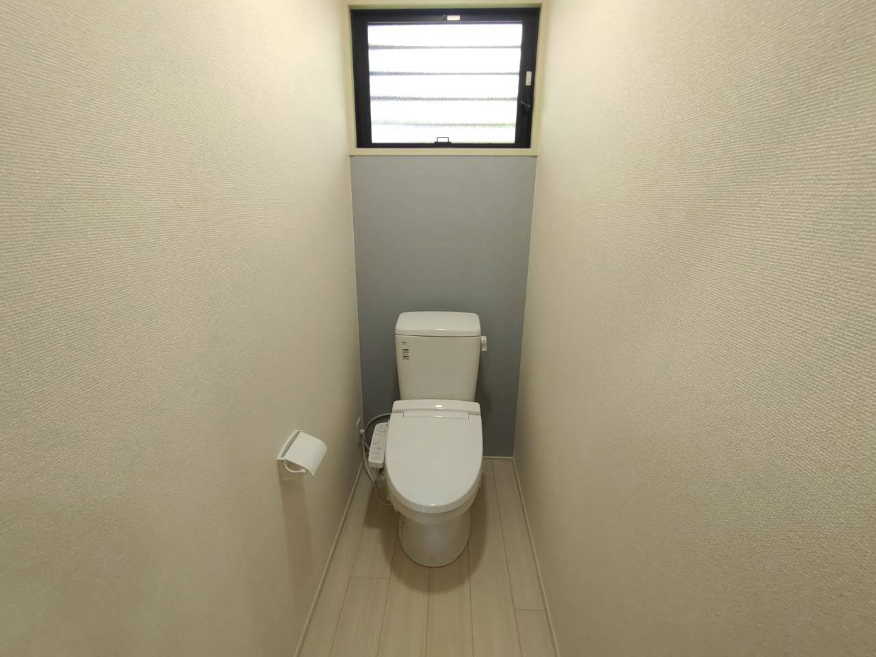 三潴郡大木町大字八町牟田の中古一戸建のトイレ