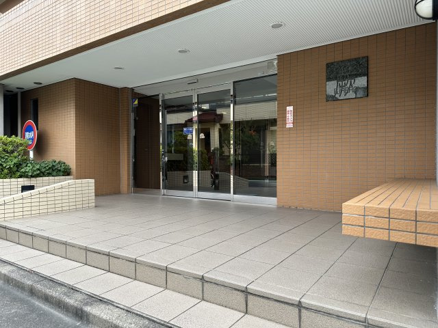 ４階角住戸！　エステ・スクエア蕨