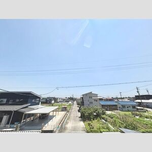 八剱町岩塚戸建の展望