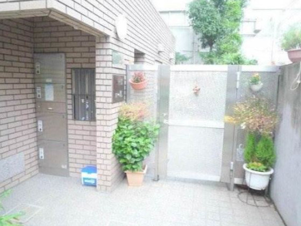 サンコート壽のエントランス