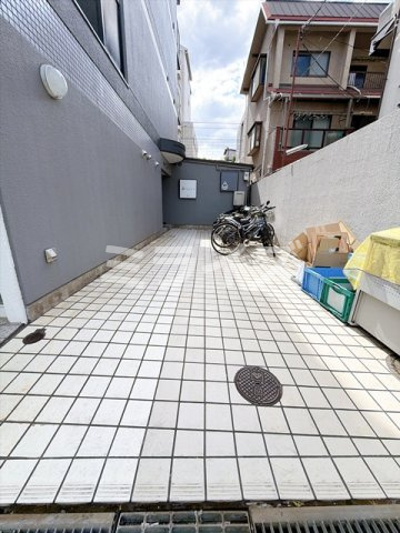 【エントランス】 | こすもらいふ千里