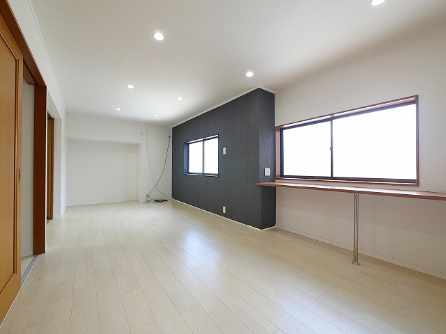 南登美ヶ丘　戸建ての居間・リビング
