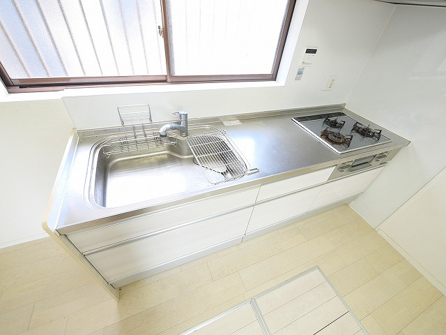 南登美ヶ丘　戸建てのキッチン