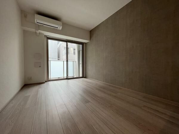グランジット蔵前の居間・リビング