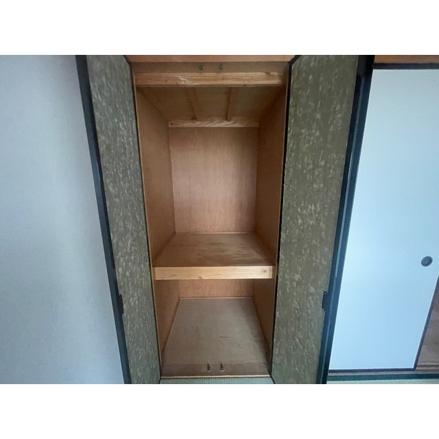 カンケン東新井マンションの内装|明るい室内です