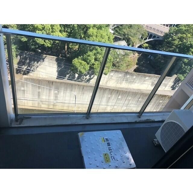Ceresia Court Asukayamaのバルコニー