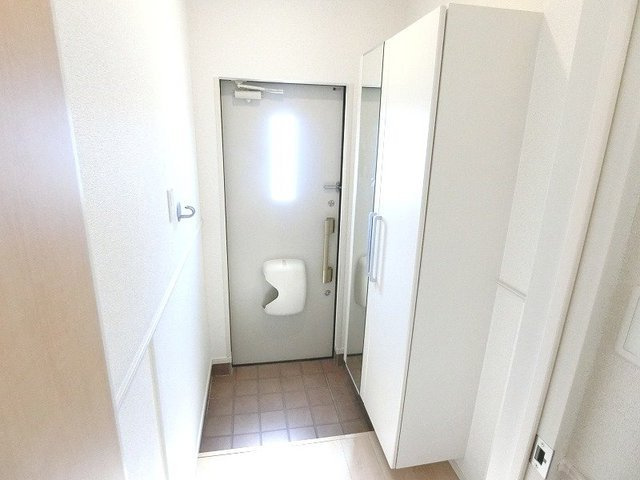 アンジーハウスⅡの玄関