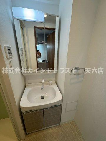 LaDouceur都島高倉町の洗面所|コンパクトで使いやすい洗面所
