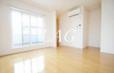 【居間・リビング】 | ＳＡＫＵＲＡＳ　ＴＥＲＲＡＣＥ | 洋室のお部屋です。