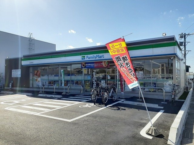 ヴィラ・ノーブルの周辺|ファミリーマート大垣中野町店まで160m
