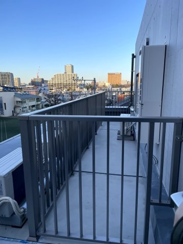 Laviere新板橋のバルコニー