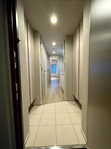 Laviere新板橋の玄関