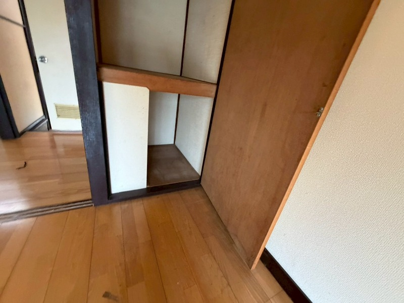 志木市中宗岡３丁目のアパートの収納