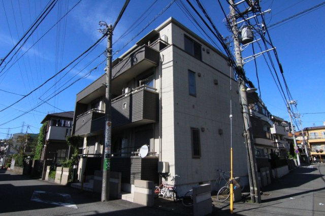 カーサデプリマヴェーラの外観|日吉駅徒歩9分2008年完成♪