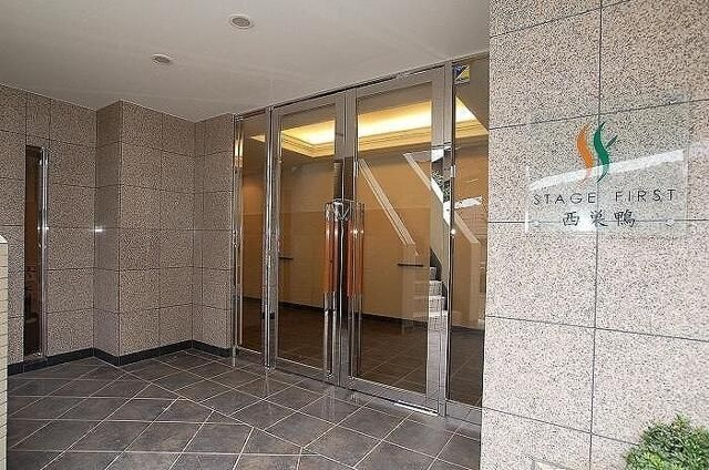 ステージファースト西巣鴨のエントランス