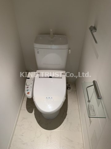 アーデン西天満のトイレ|シンプルで使いやすいトイレです