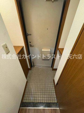 コスモグラシティ梅田東の玄関|きれいな玄関です