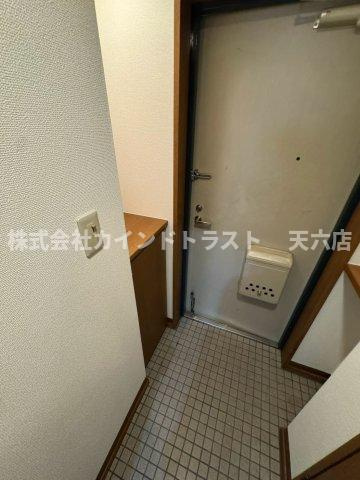 コスモグラシティ梅田東の玄関|きれいな玄関です