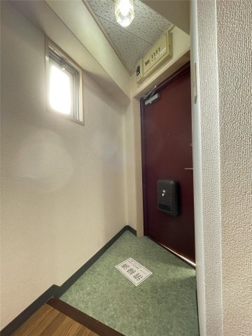 フラワーガーデンの玄関