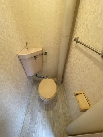 フラワーガーデンのトイレ