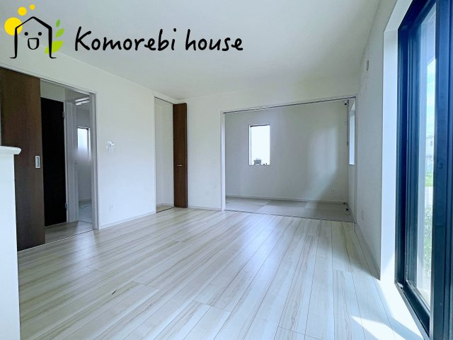 比企郡川島町中山　中古戸建の居間・リビング|ゆったりとした居間です
