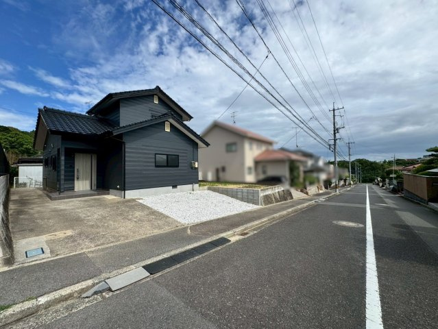 宇部市北迫新町の前面道路含む現地写真
