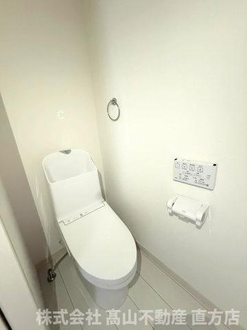 鞍手郡鞍手町大字中山のアパートのトイレ