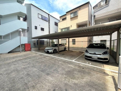 【駐車場】 | グラン・ドムール美章園 | 全居室に窓ありますよ♪明るい住まいに気持も明るくなりますね！