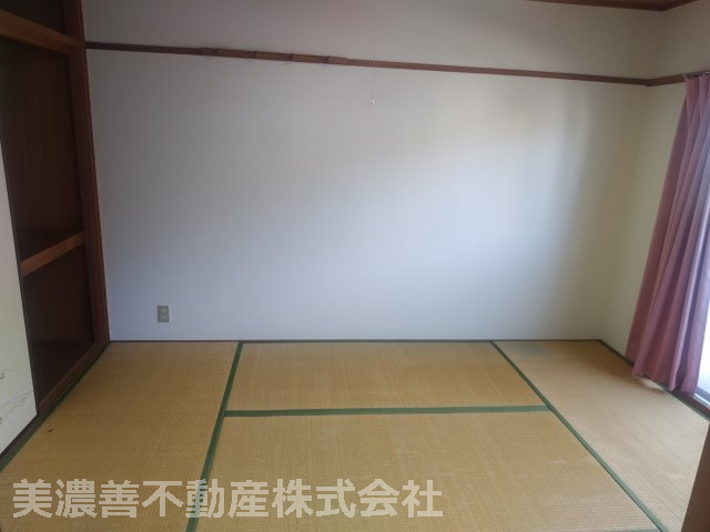 ６７２５２　パビリオン梅林苑の和室