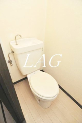 【トイレ】 | リヴランムラヨシ | トイレです。
