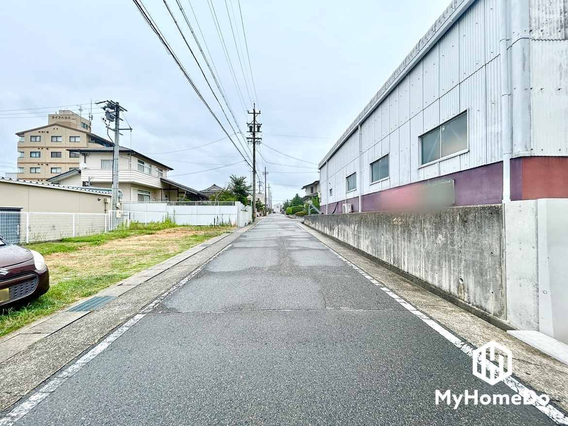 守山区向台2丁目の前面道路含む現地写真