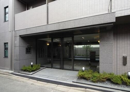 ルーブル武蔵小杉弐番館のエントランス