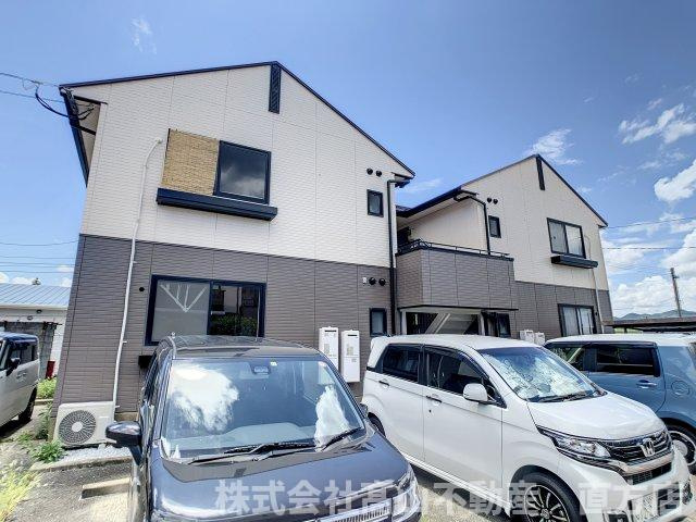 直方市大字感田のアパート