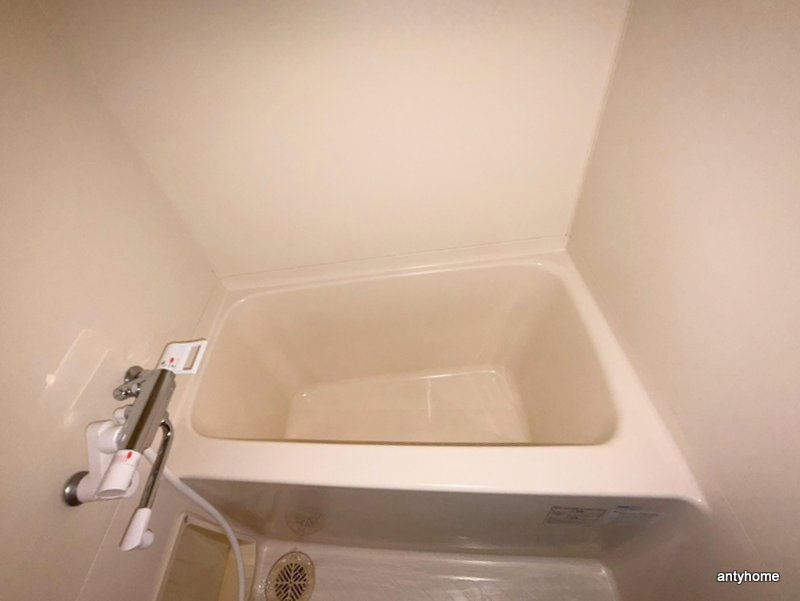 ウエストキャピタル梅田　仲介手数料無料の浴室