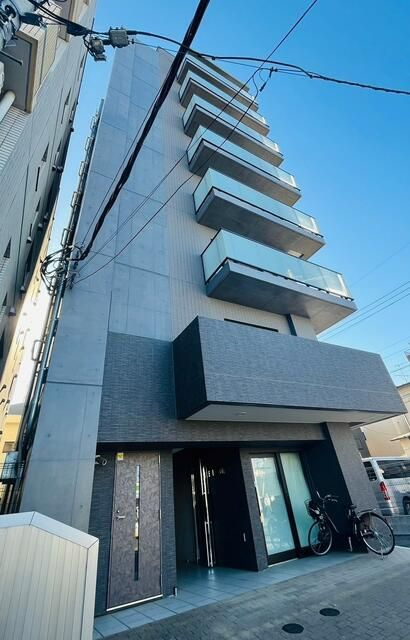 ＥＣ　ＢＵＩＬＤＩＮＧの外観