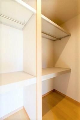 リベルテ堺屋の収納