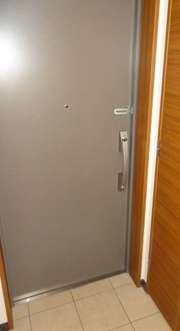 プレミアコンフォート西荻窪の玄関