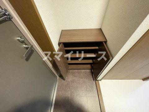 ソレイユ天王台の玄関