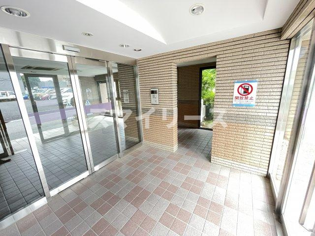 ソレイユ天王台のエントランス