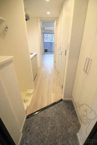 グランカリテ北梅田の玄関